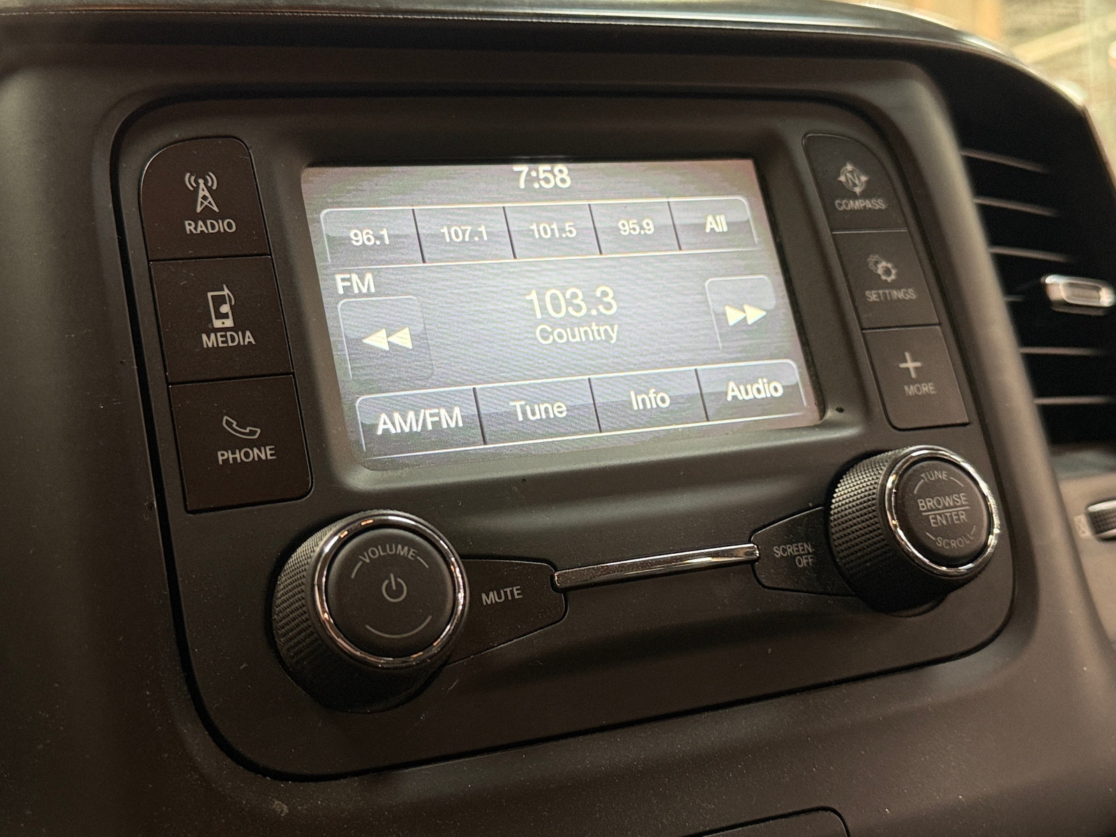 Thumbnail: 2019 RAM 1500 - 4