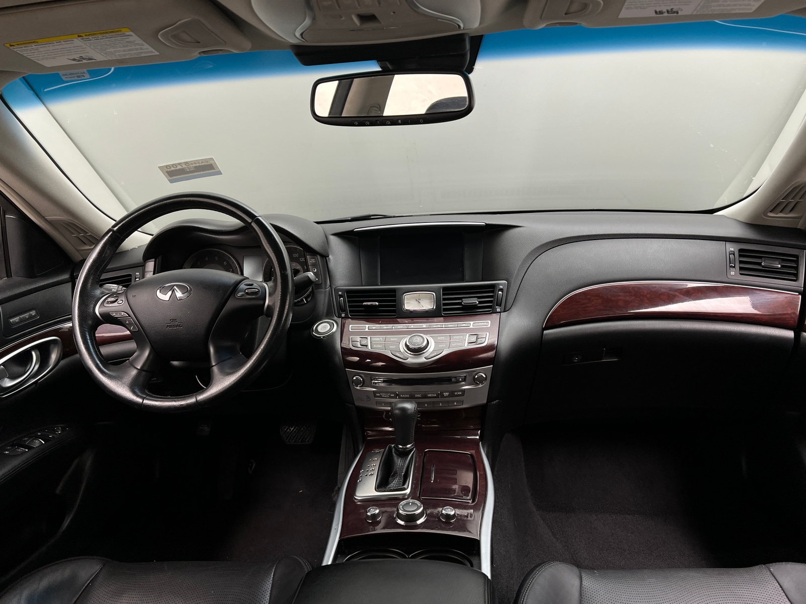Thumbnail: 2018 INFINITI Q70 - 2
