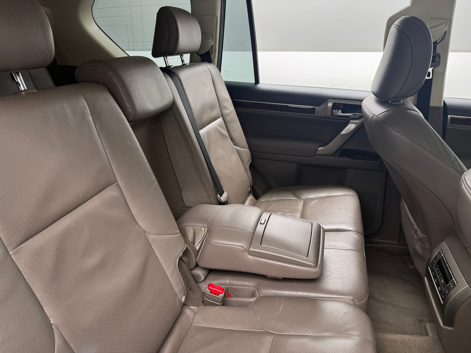 Thumbnail: 2014 Lexus GX - 5