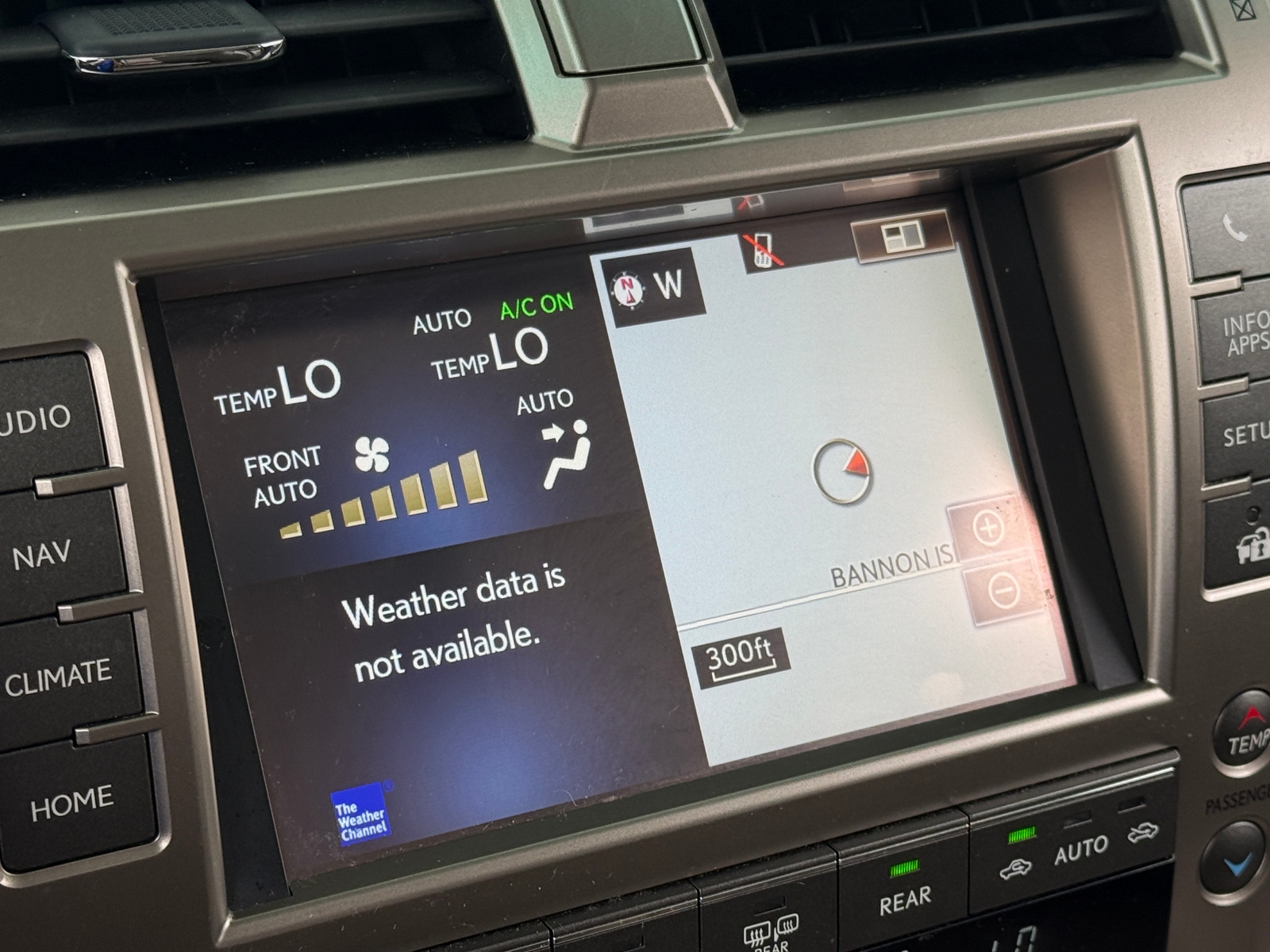 Thumbnail: 2014 Lexus GX - 3