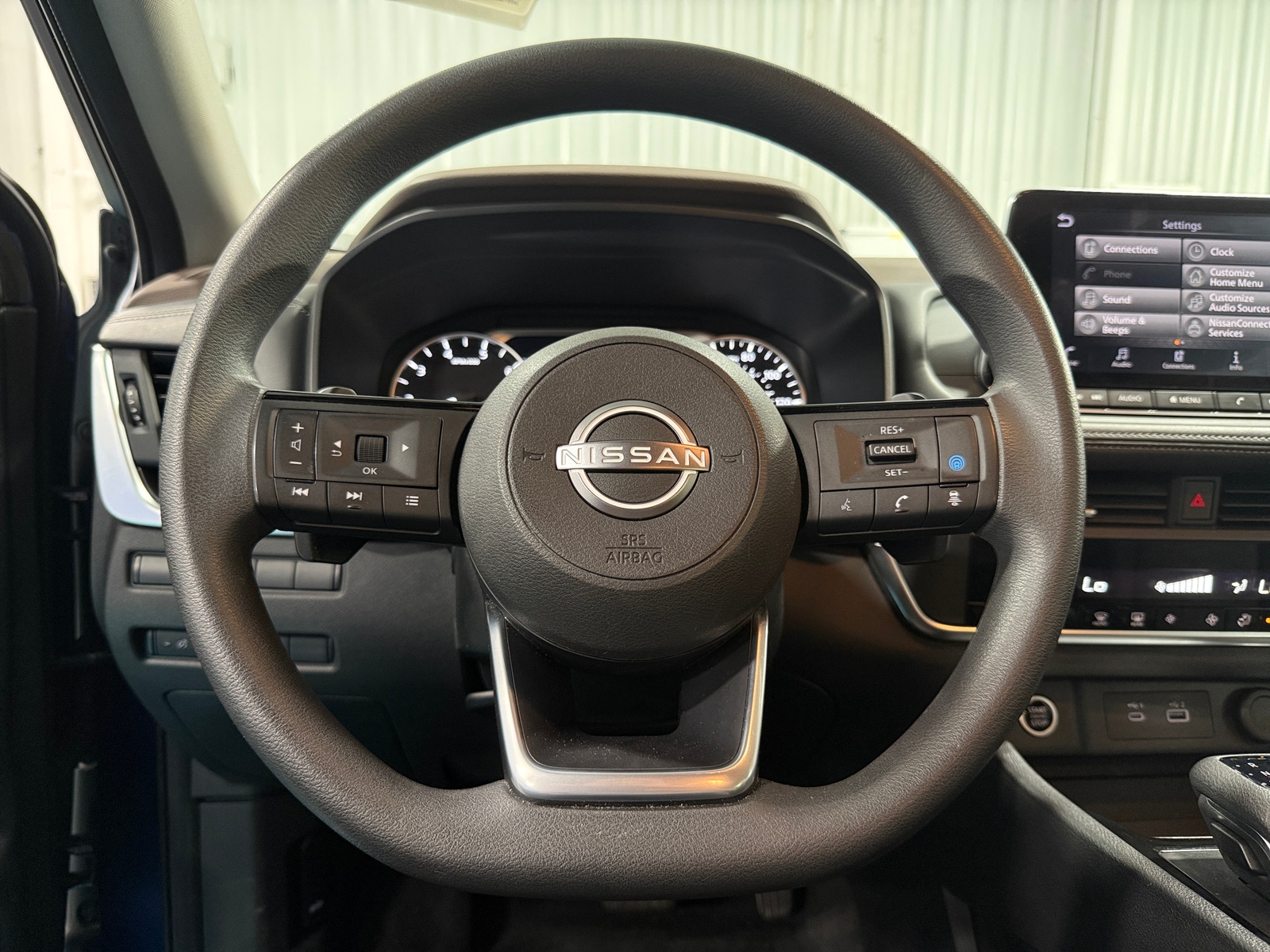 Thumbnail: 2023 Nissan Rogue - 5