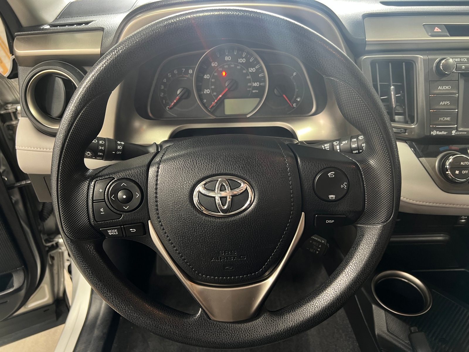 Thumbnail: 2015 Toyota RAV4 - 5