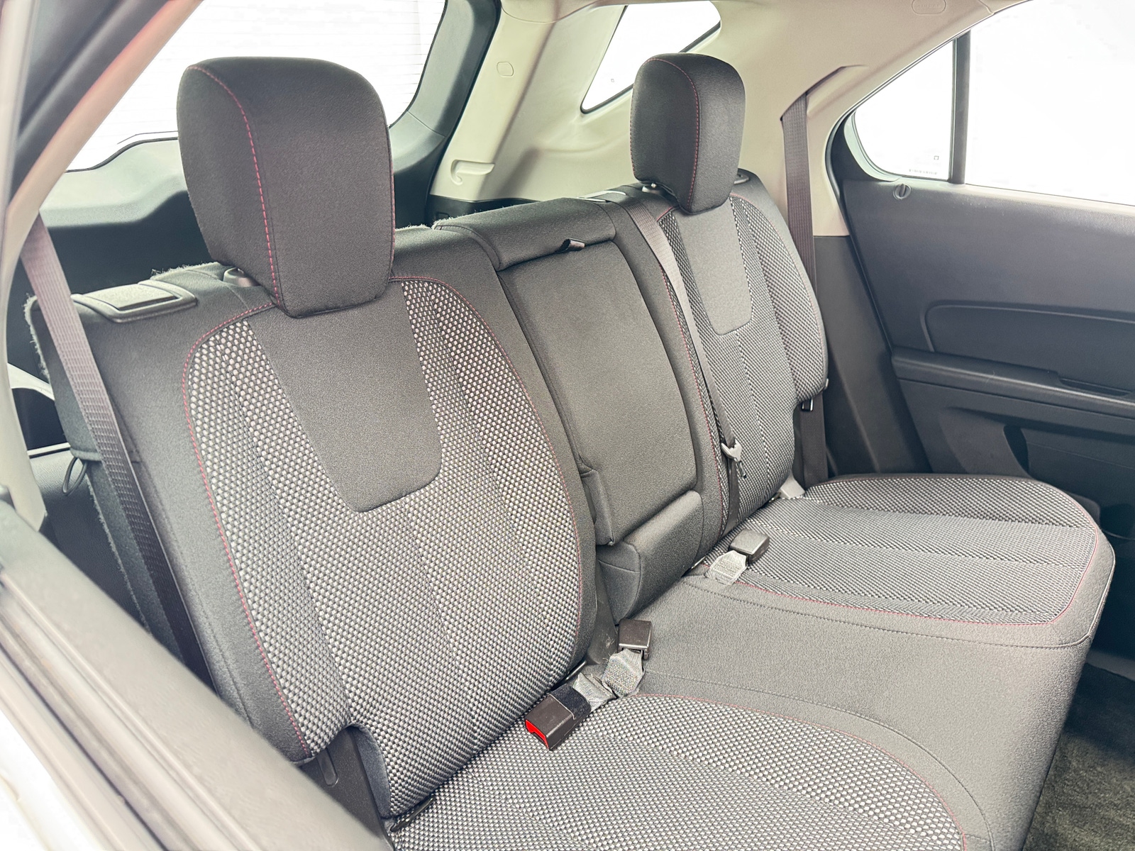 Thumbnail: 2017 Chevrolet Equinox - 6