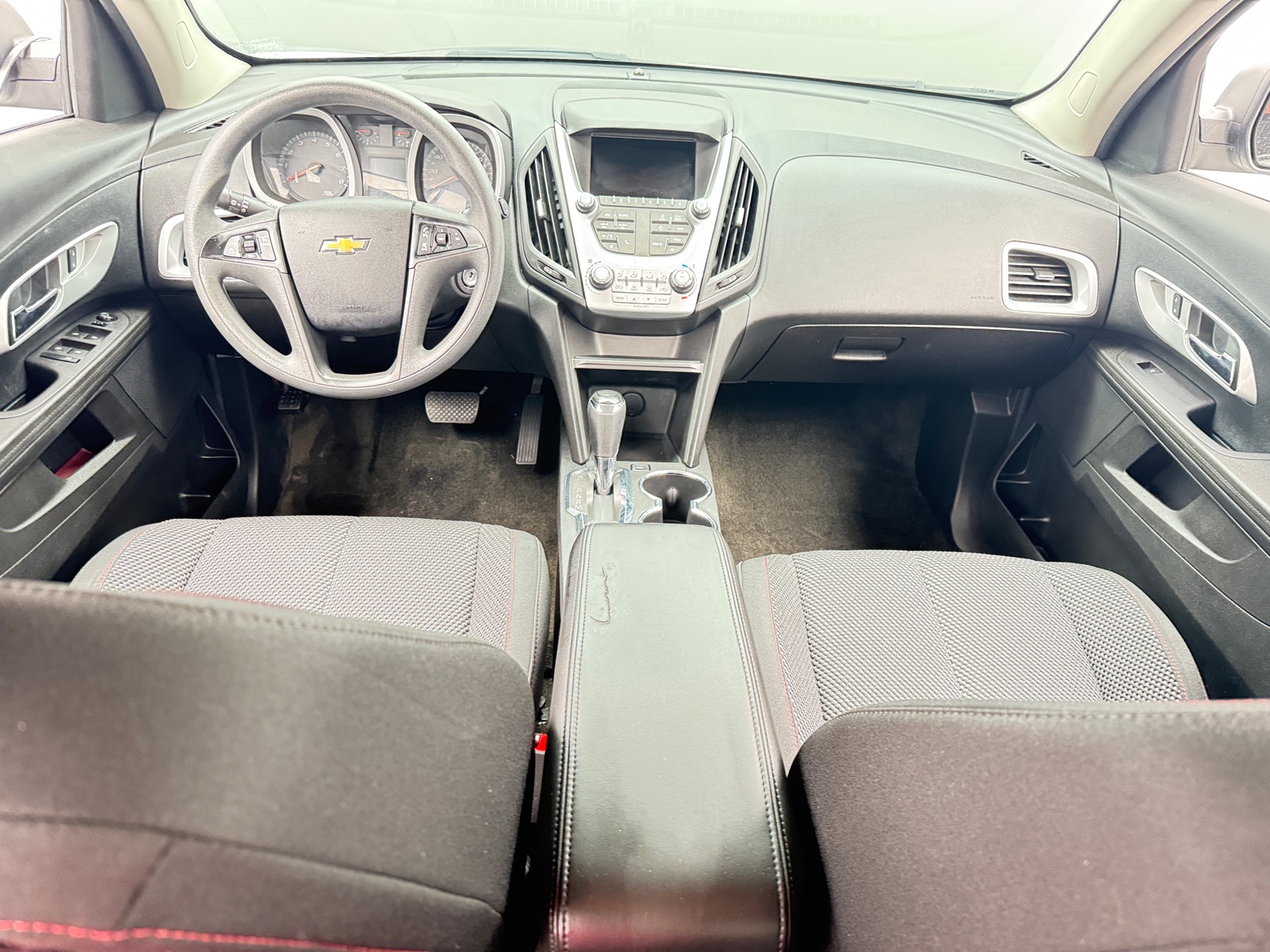 Thumbnail: 2017 Chevrolet Equinox - 3