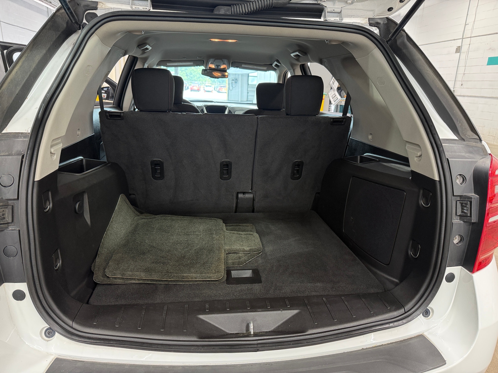 Thumbnail: 2017 Chevrolet Equinox - 7