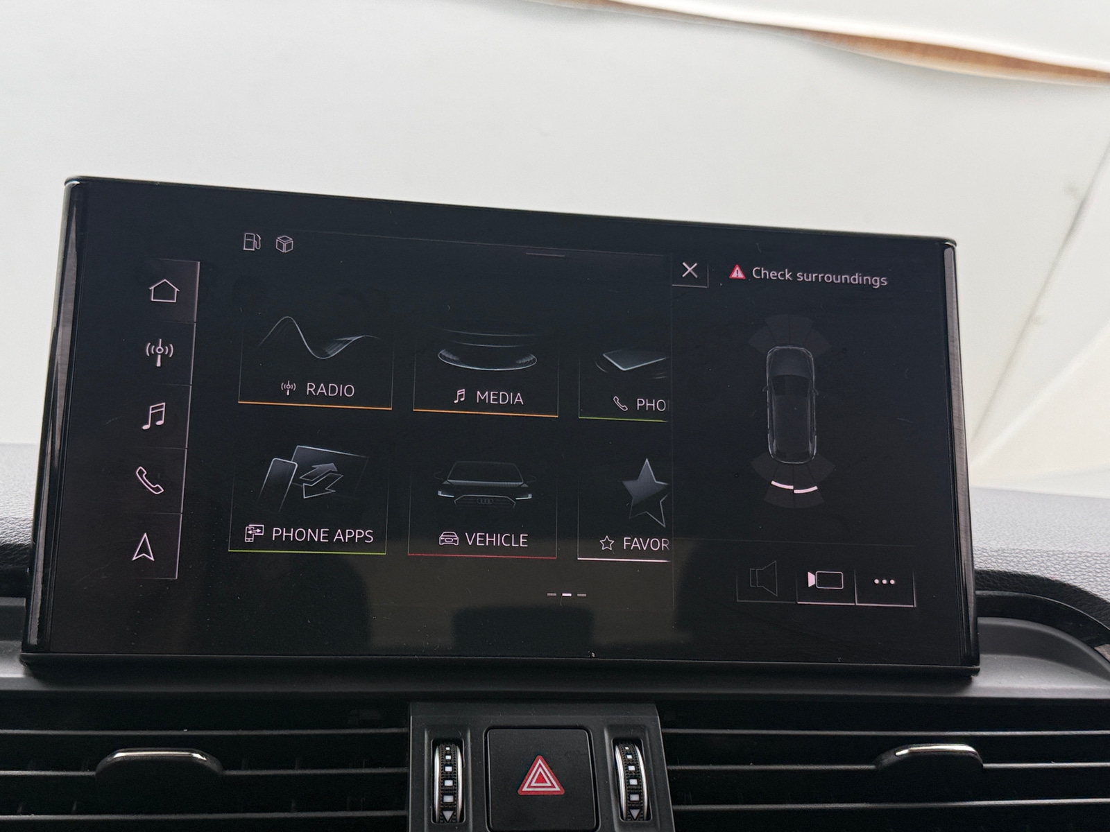 Thumbnail: 2023 Audi Q5 - 3