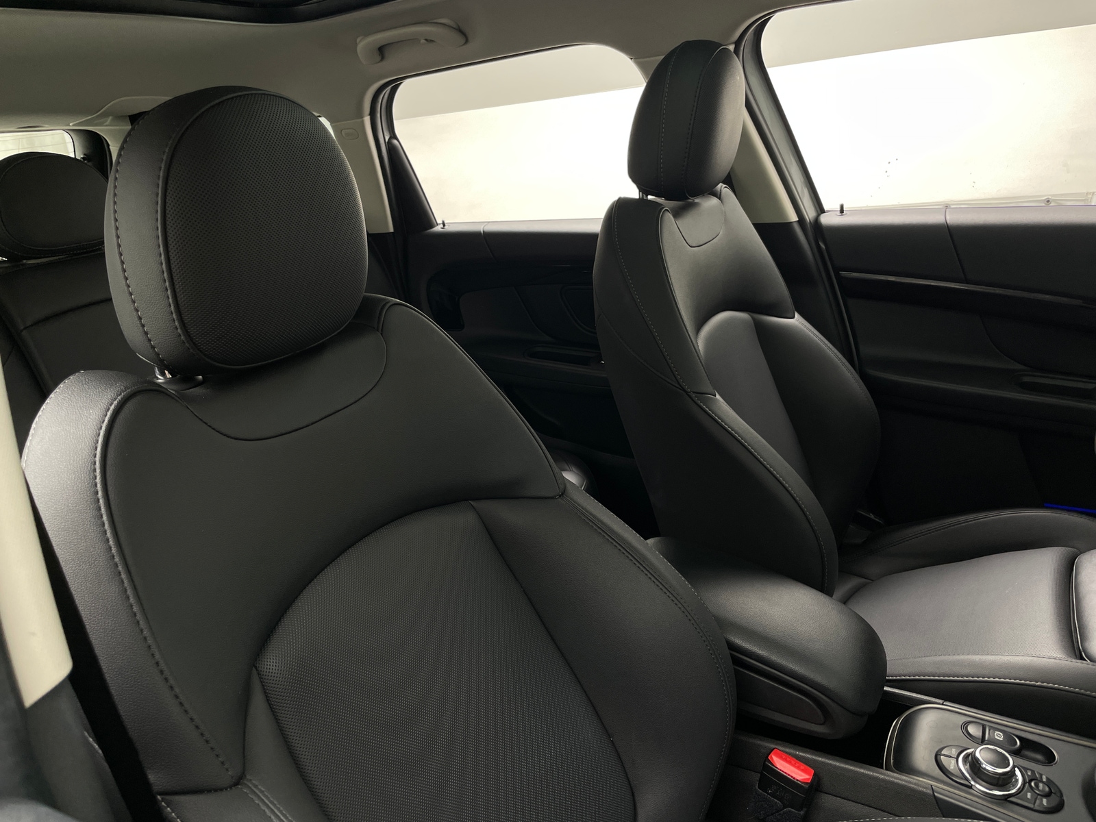Thumbnail: 2024 MINI Cooper Countryman - 2