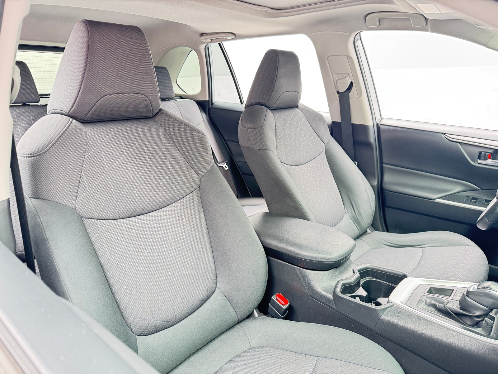 Thumbnail: 2019 Toyota RAV4 - 2