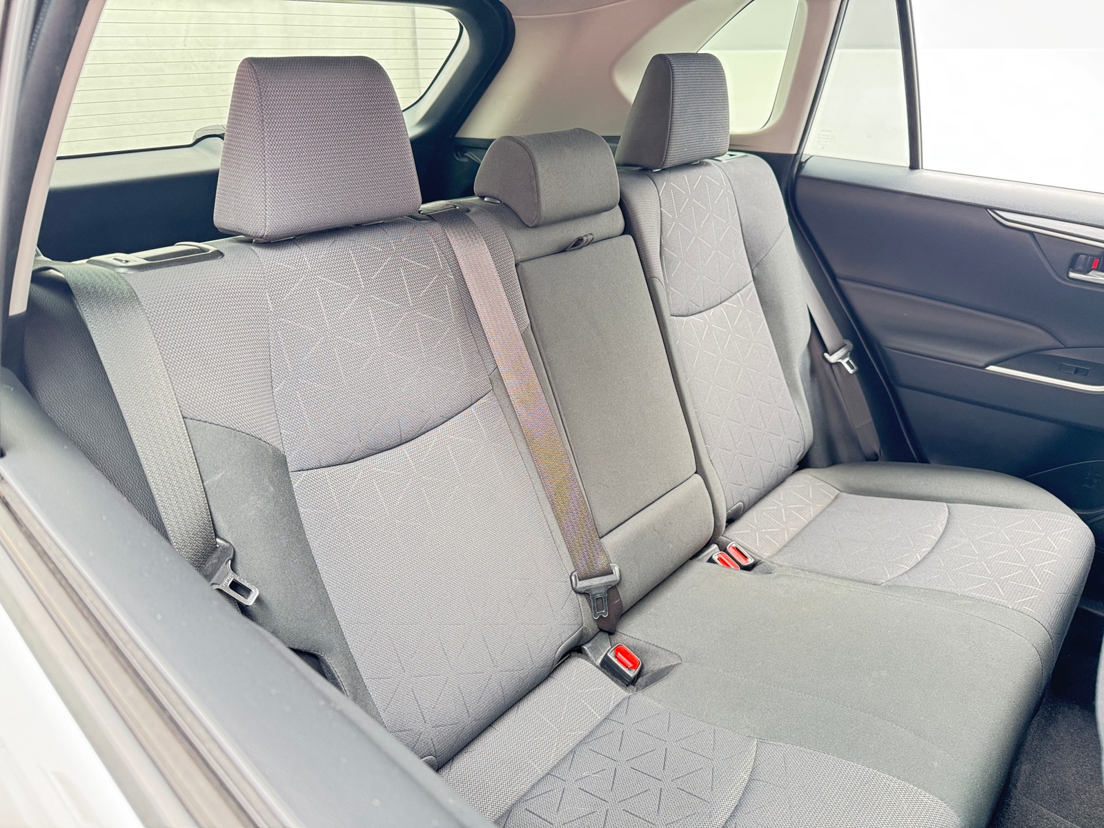 Thumbnail: 2019 Toyota RAV4 - 6