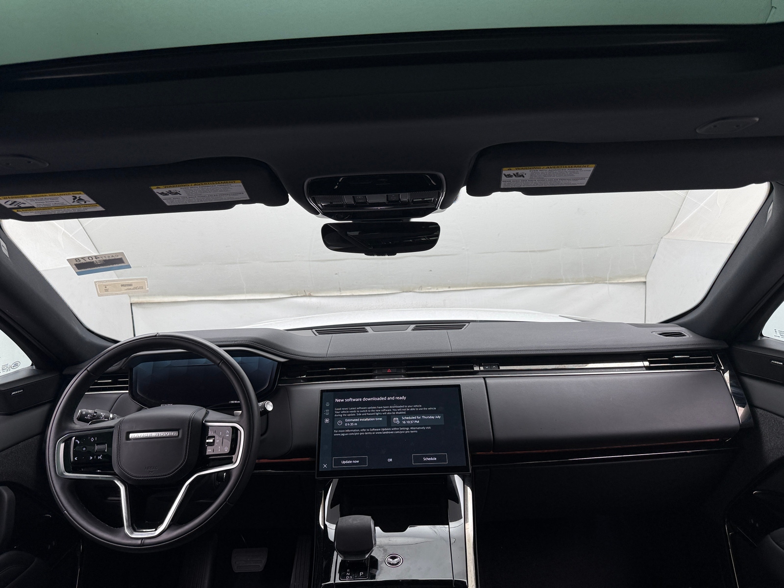 Thumbnail: 2025 Land Rover Range Rover Sport - 2