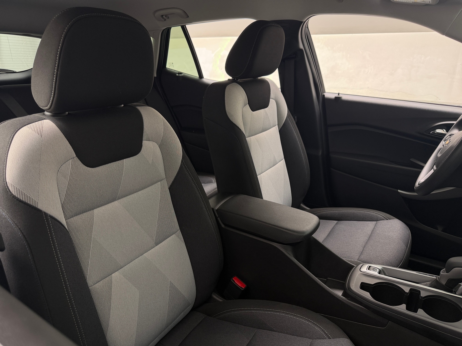 Thumbnail: 2026 Chevrolet Trax - 2