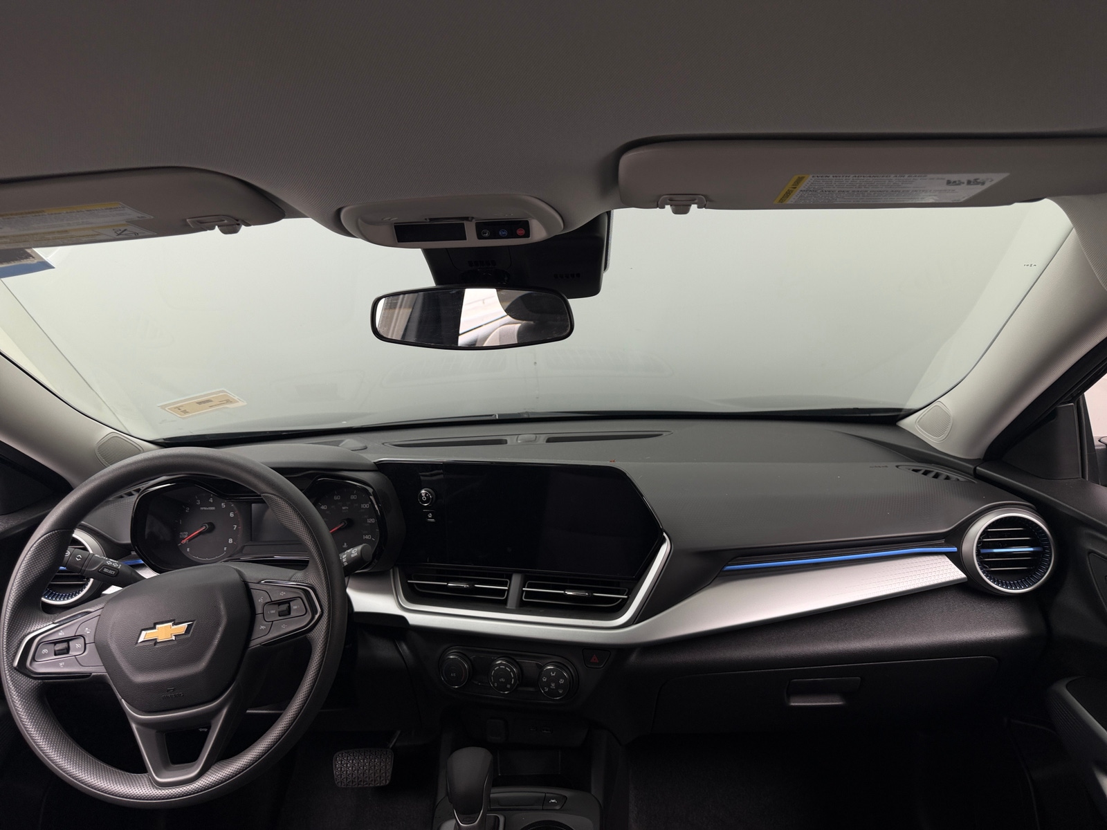 Thumbnail: 2026 Chevrolet Trax - 3