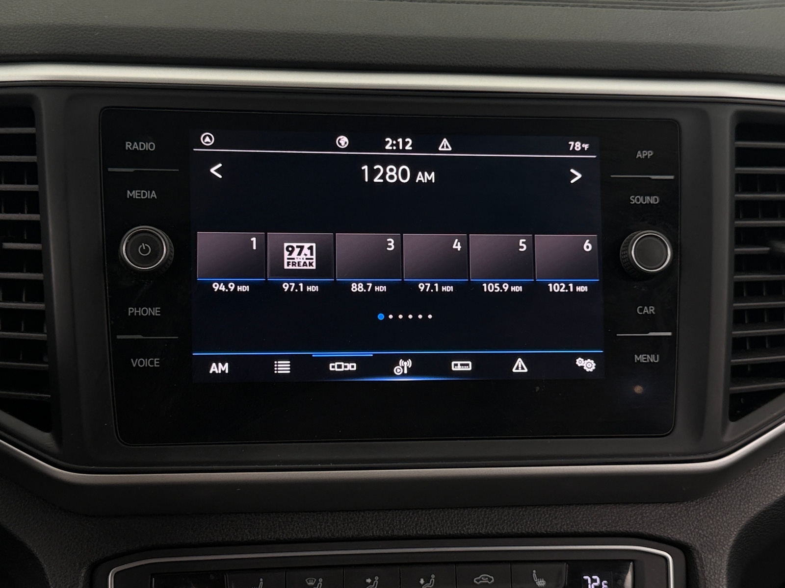 Thumbnail: 2021 Volkswagen Atlas - 4