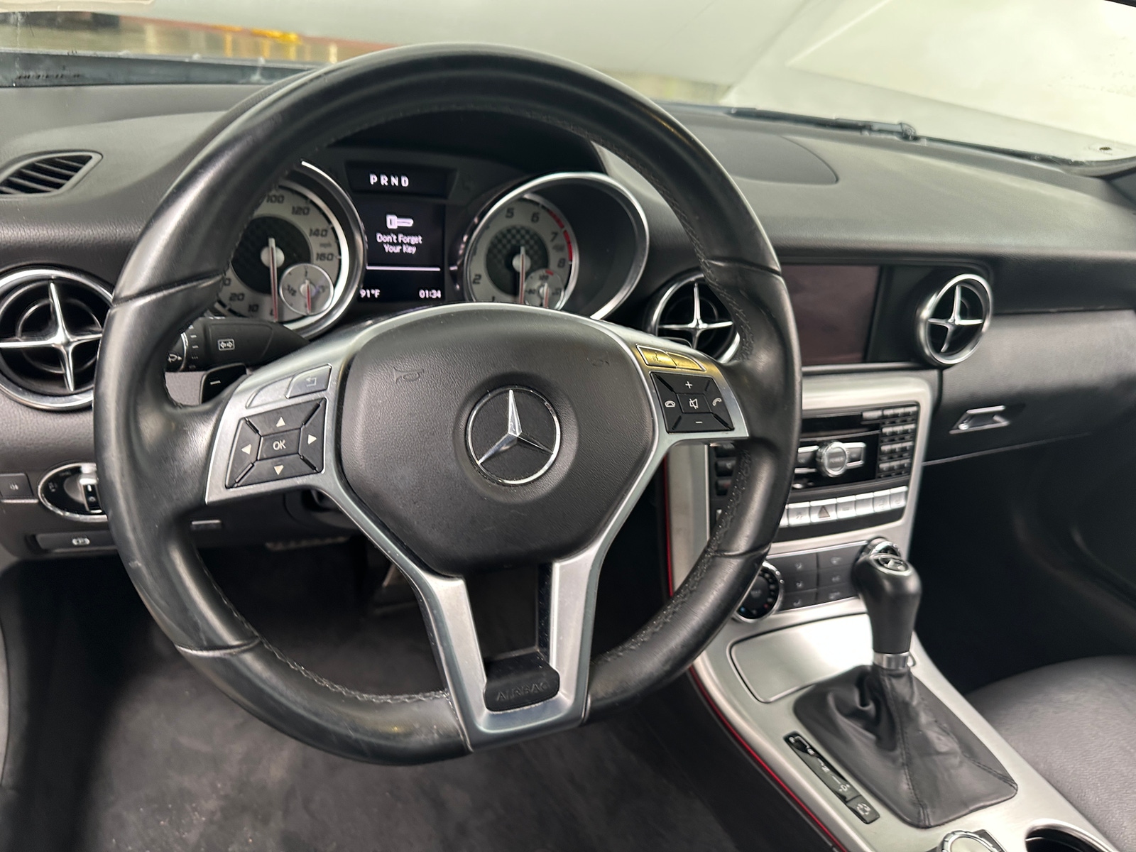 Thumbnail: 2013 Mercedes-Benz SLK - 4