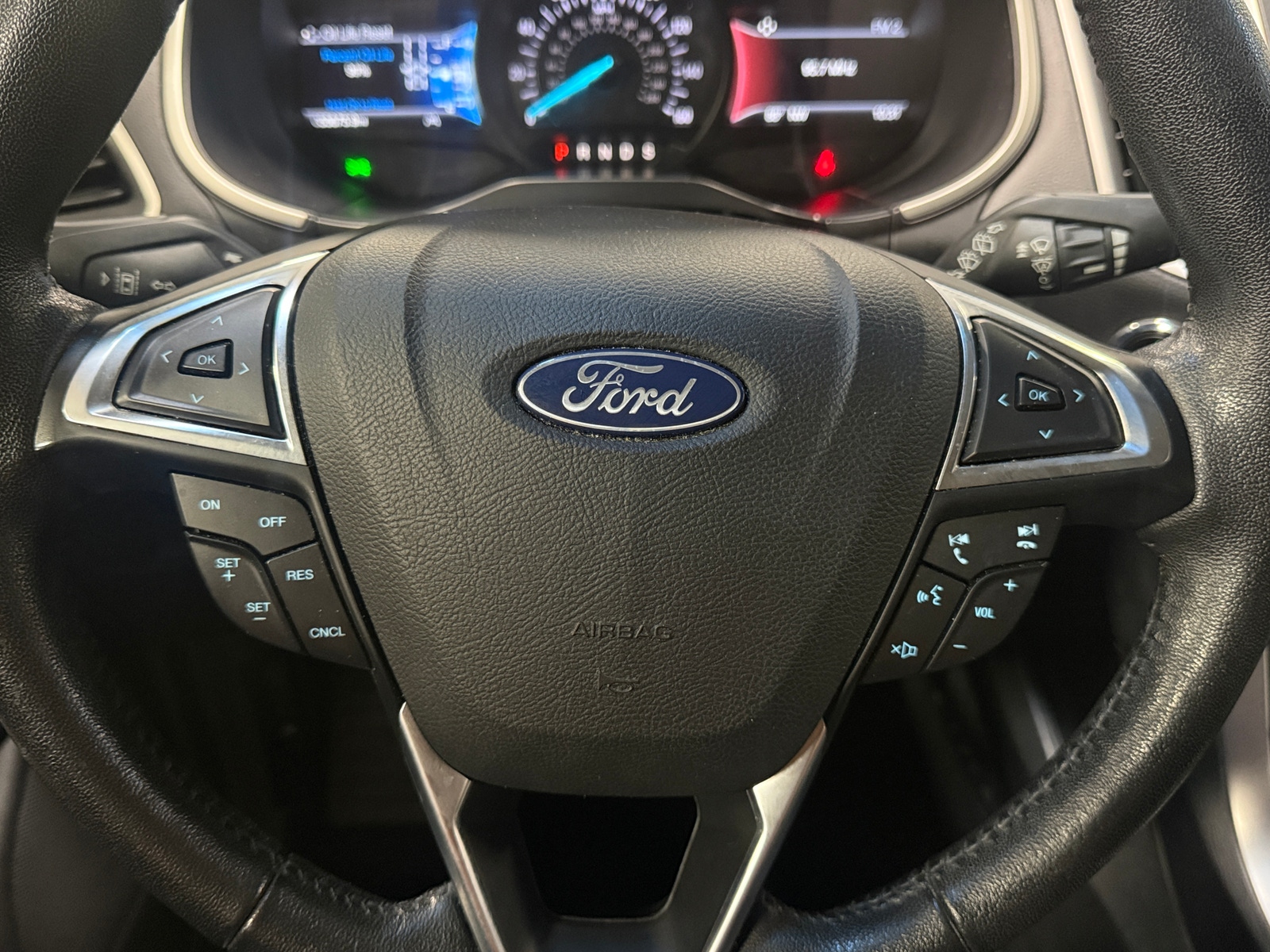 Thumbnail: 2020 Ford Edge - 4