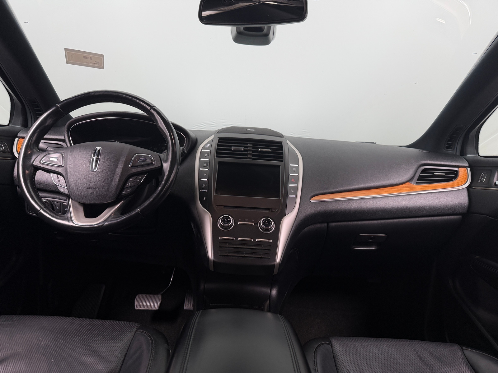 Thumbnail: 2019 Lincoln MKC - 2