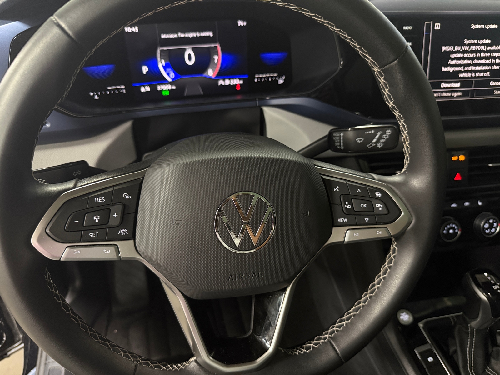 Thumbnail: 2023 Volkswagen Taos - 5