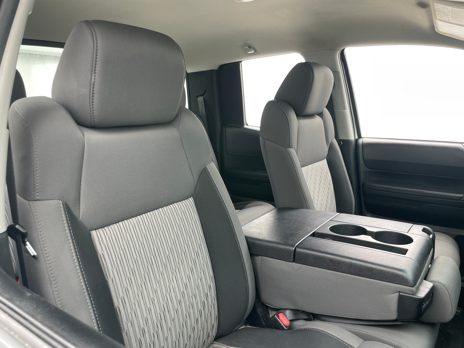 Thumbnail: 2017 Toyota Tundra - 2