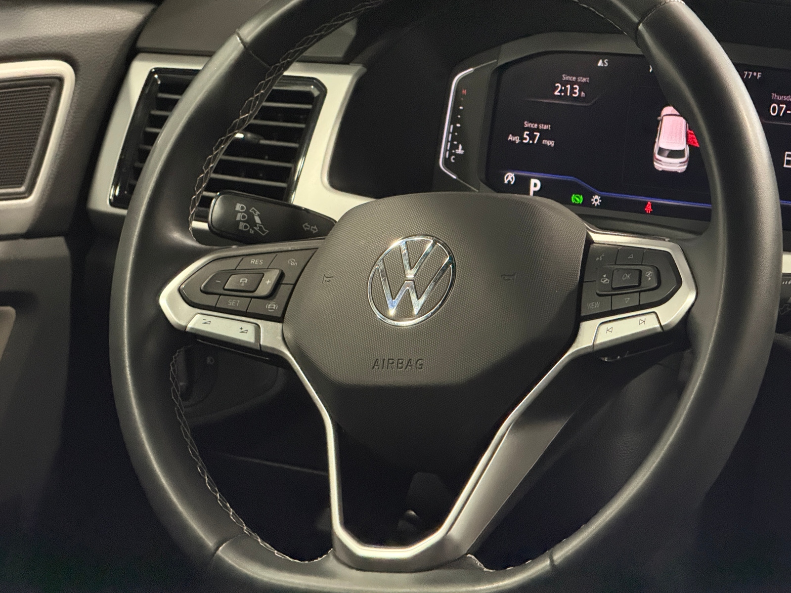 Thumbnail: 2022 Volkswagen Atlas - 4
