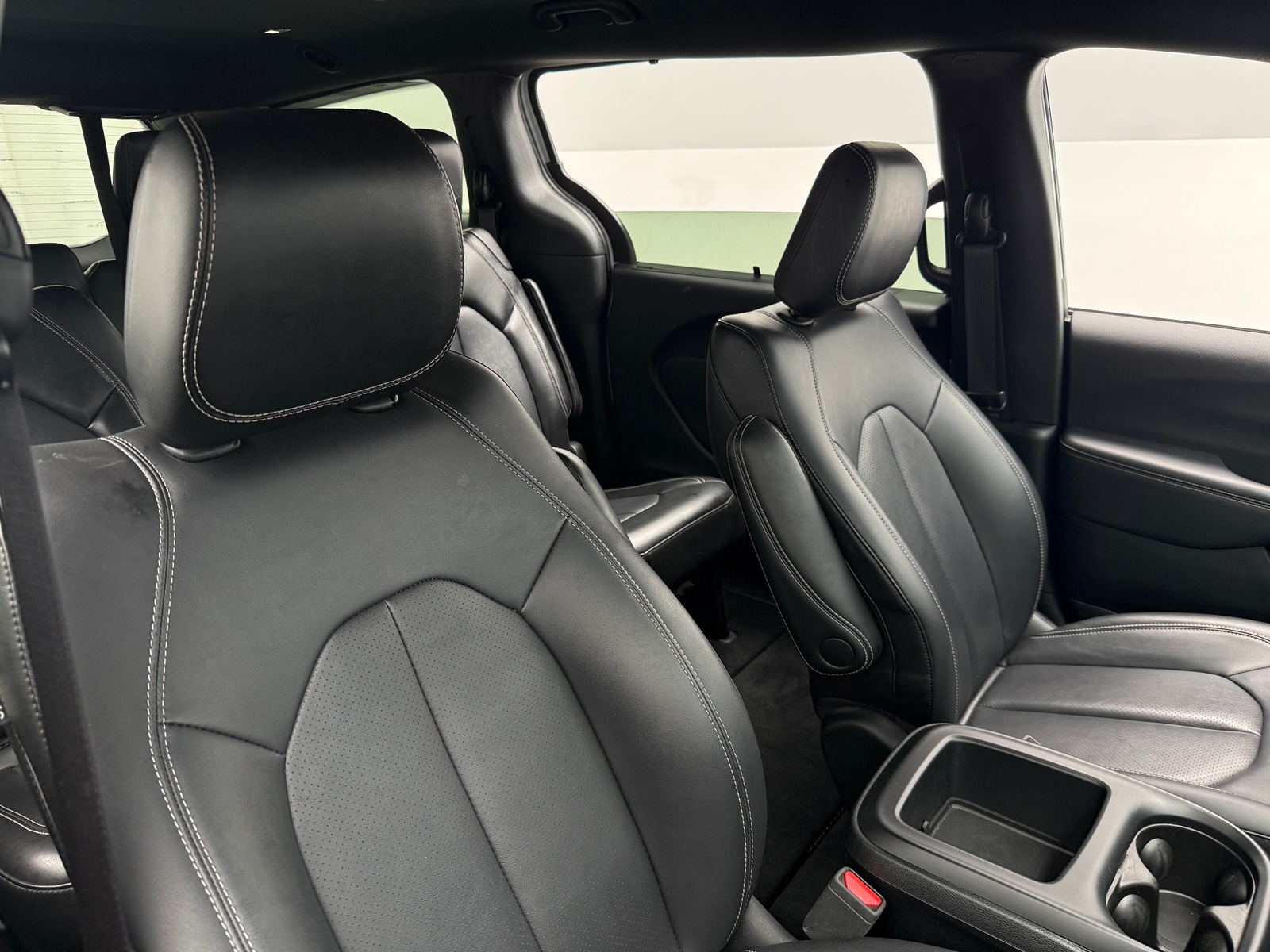 Thumbnail: 2025 Chrysler Pacifica - 2