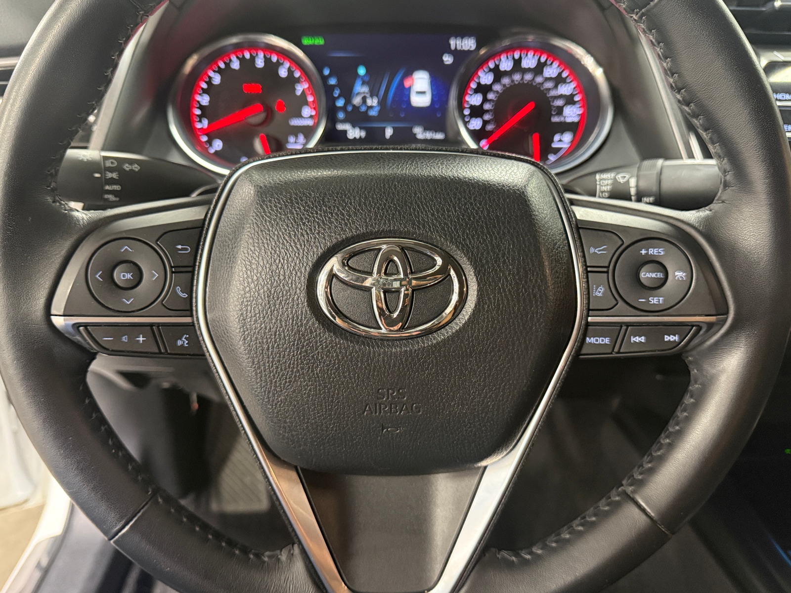 Thumbnail: 2019 Toyota Camry - 4