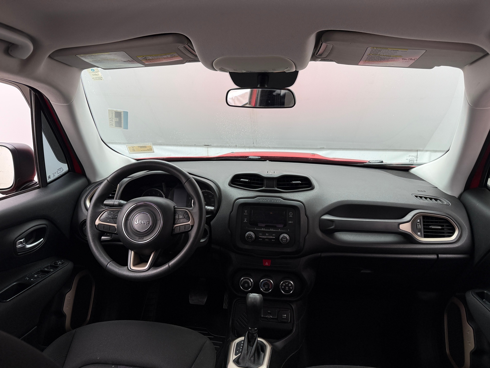 Thumbnail: 2016 Jeep Renegade - 3