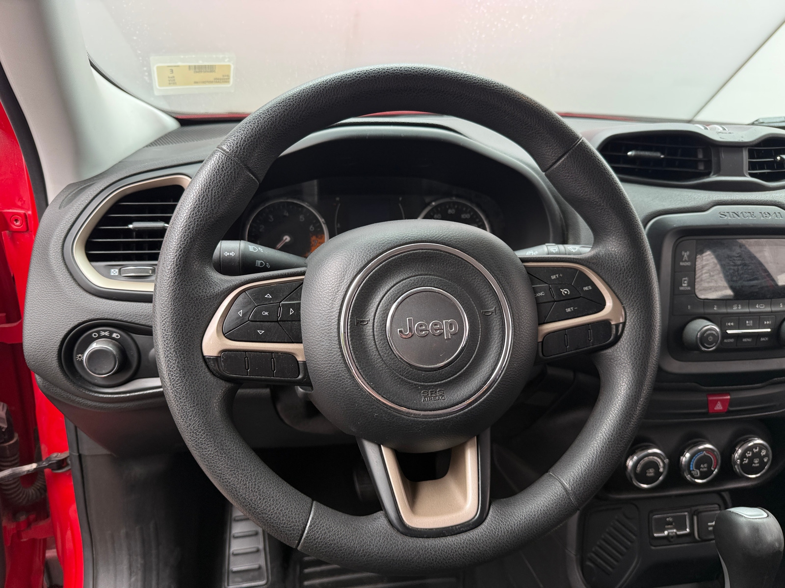 Thumbnail: 2016 Jeep Renegade - 5