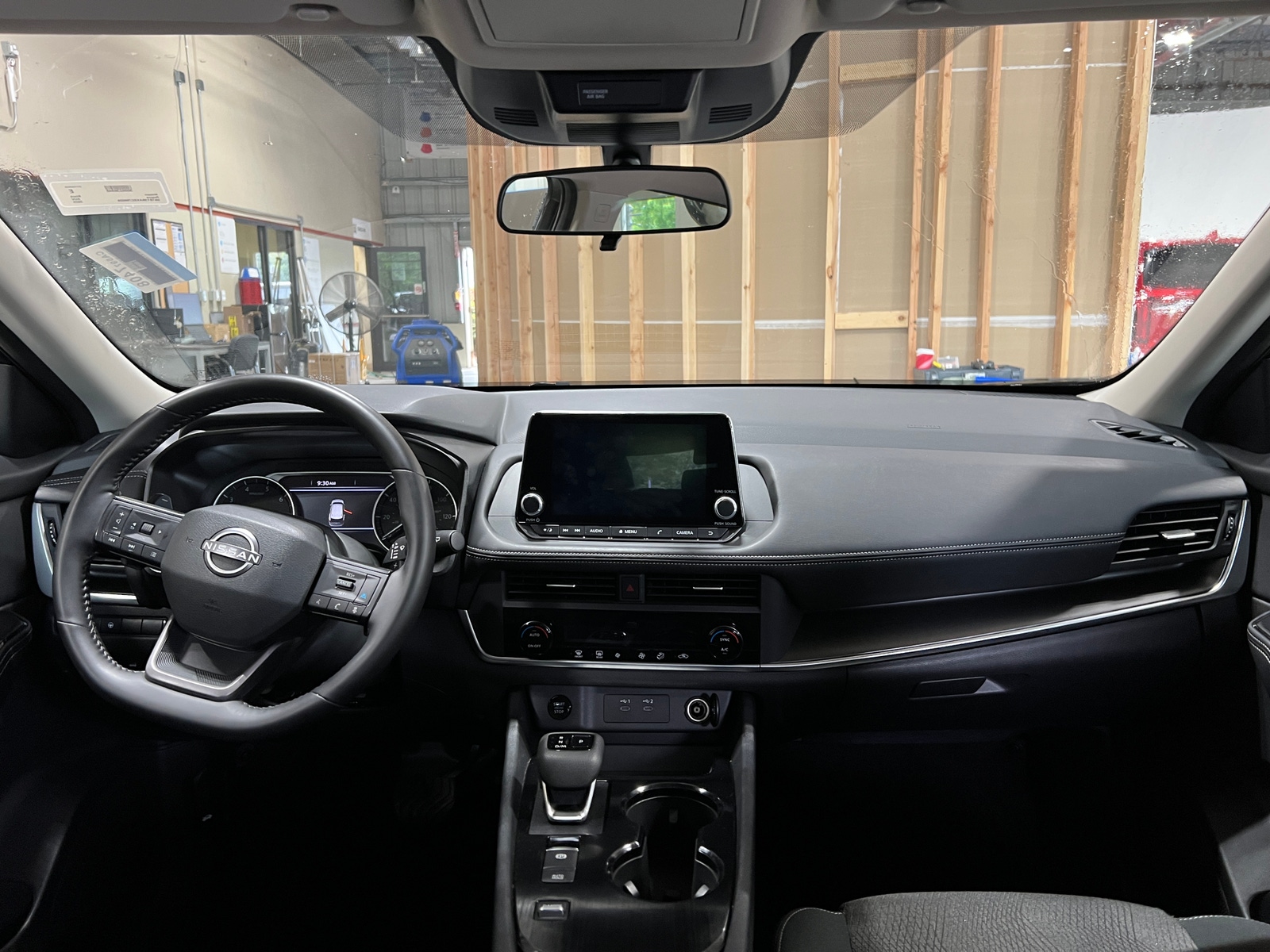 Thumbnail: 2025 Nissan Rogue - 3