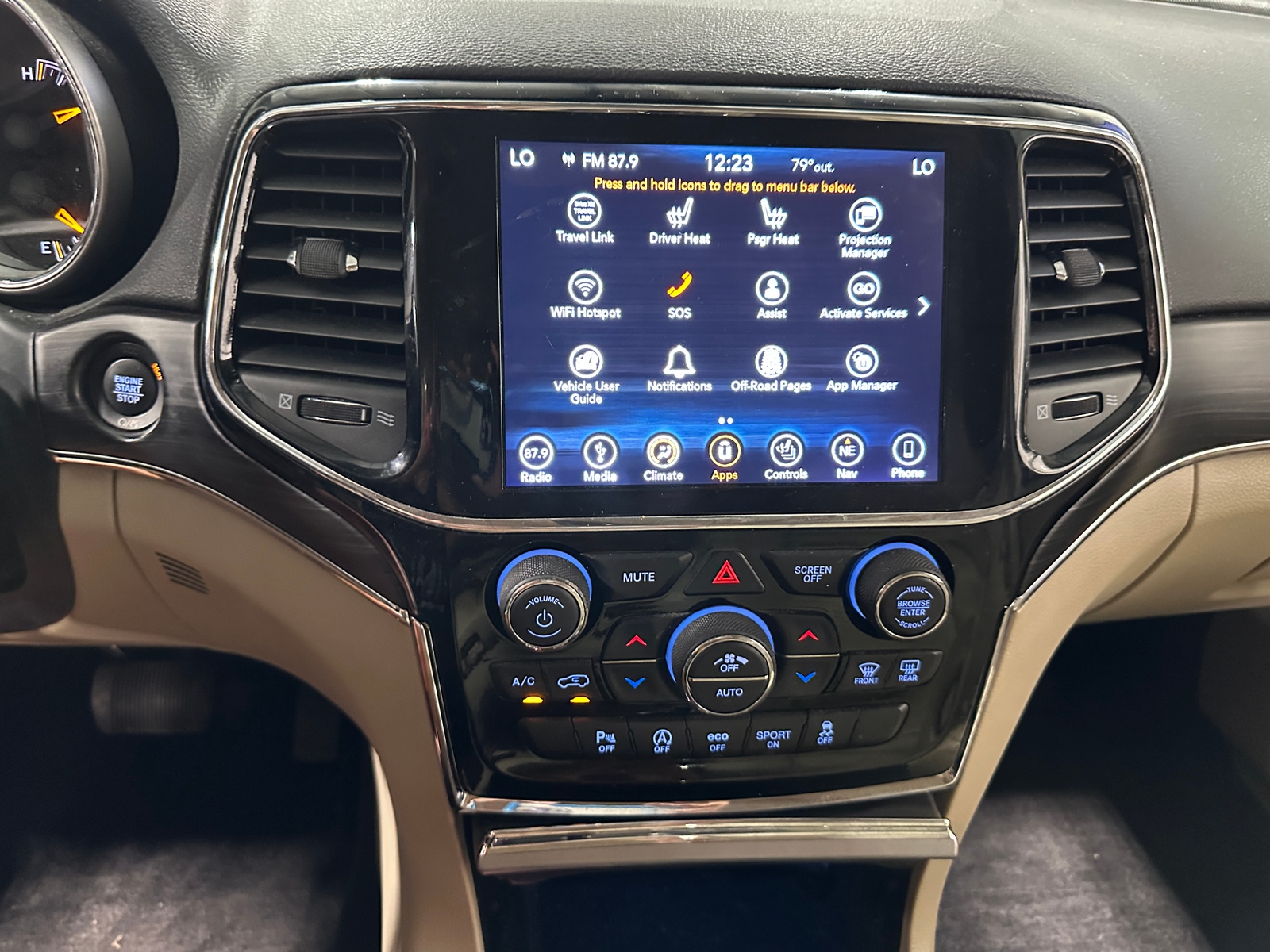 Thumbnail: 2019 Jeep Grand Cherokee - 3