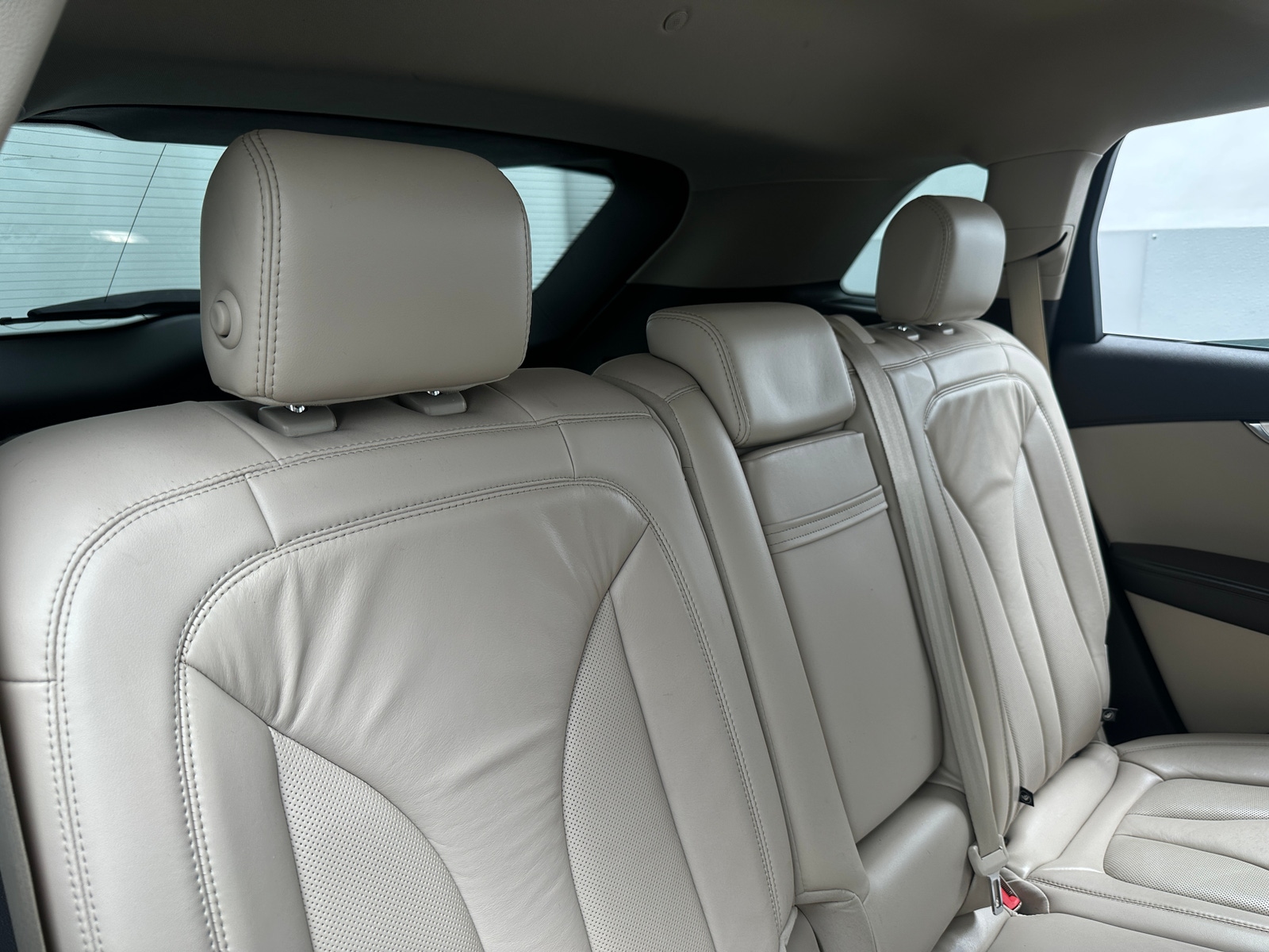 Thumbnail: 2020 Lincoln Nautilus - 5