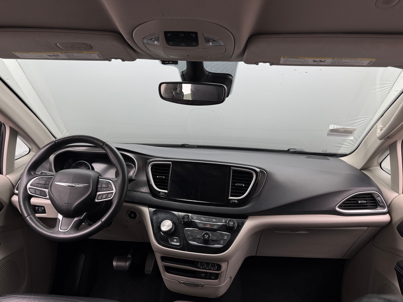 Thumbnail: 2022 Chrysler Pacifica - 2