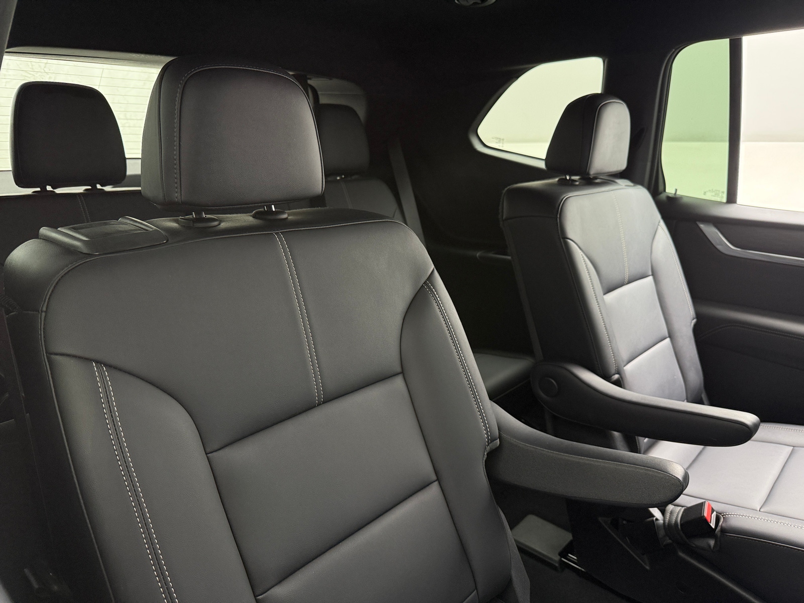Thumbnail: 2024 GMC Acadia - 5