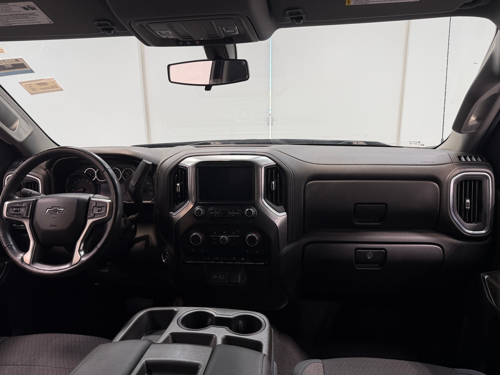 Thumbnail: 2019 Chevrolet Silverado 1500 - 3
