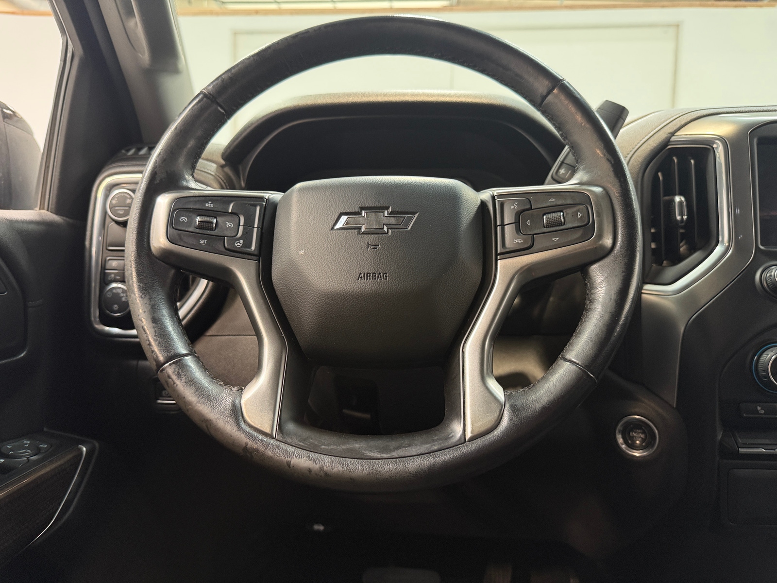 Thumbnail: 2019 Chevrolet Silverado 1500 - 5