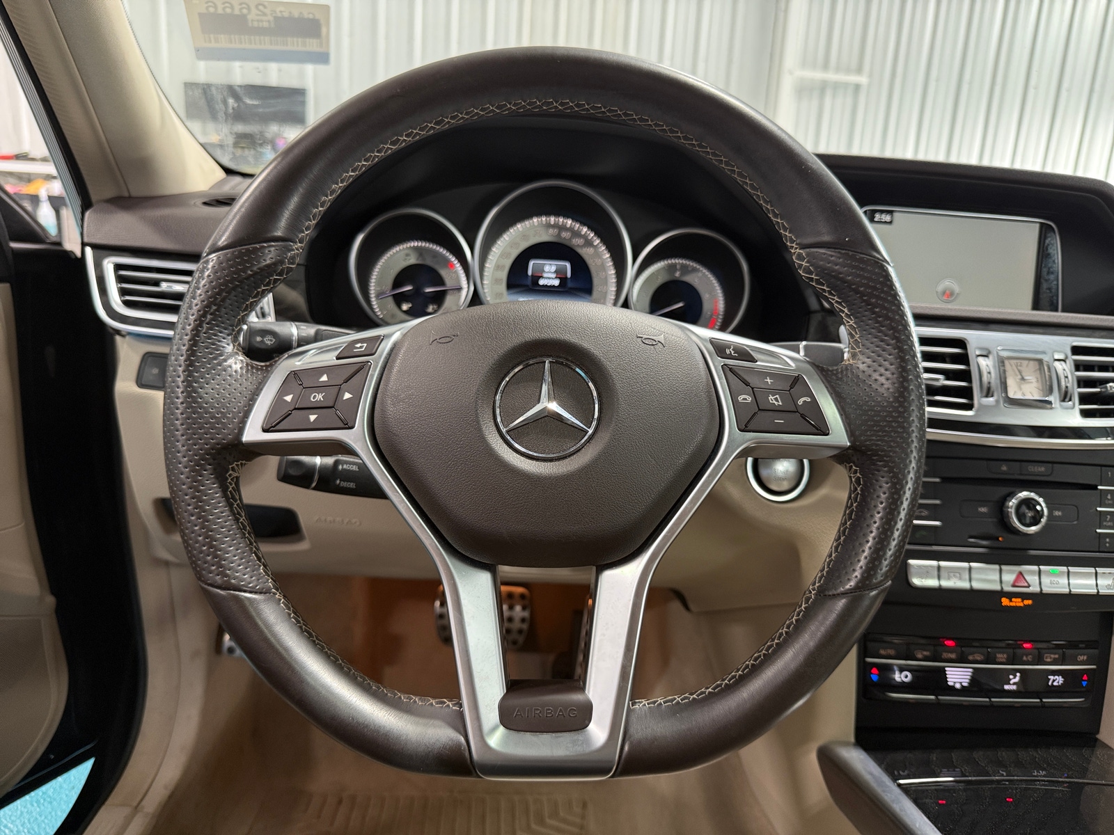 Thumbnail: 2016 Mercedes-Benz E-Class - 5