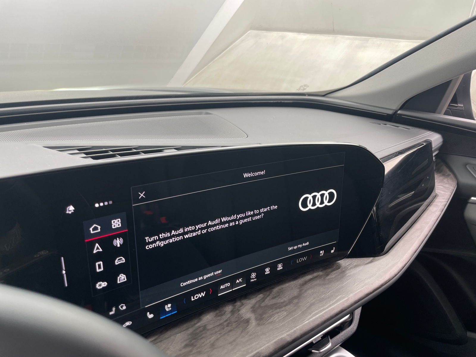 Thumbnail: 2025 Audi Q5 - 3
