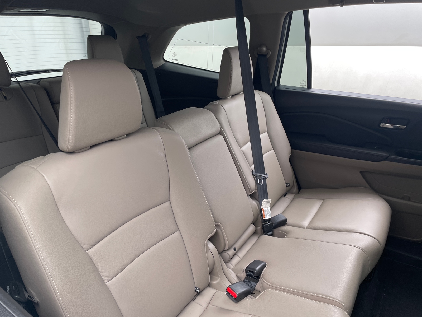 Thumbnail: 2017 Honda Pilot - 5