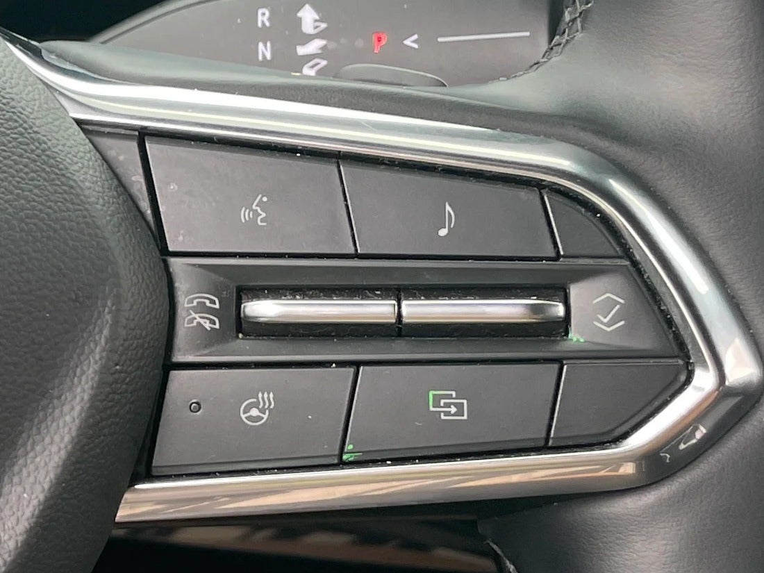 2025 Chevrolet Equinox LT - Photo 17
