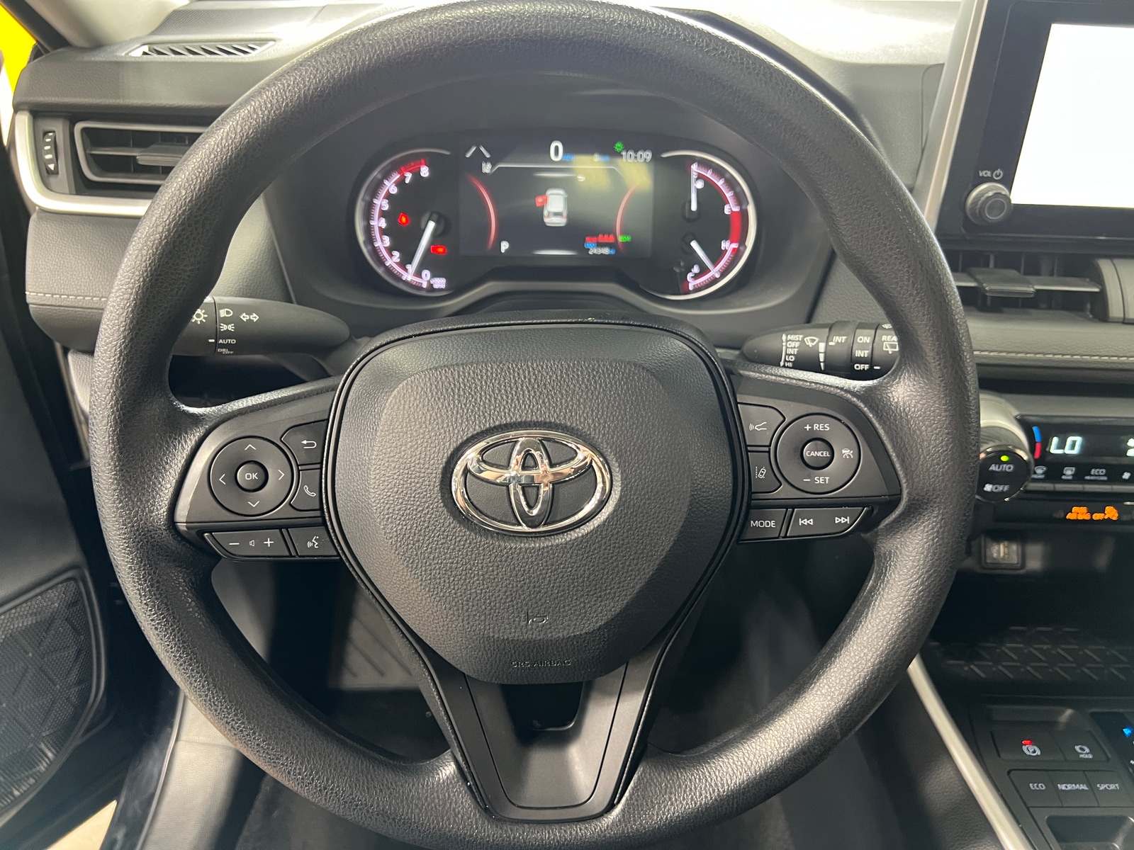 Thumbnail: 2024 Toyota RAV4 - 5