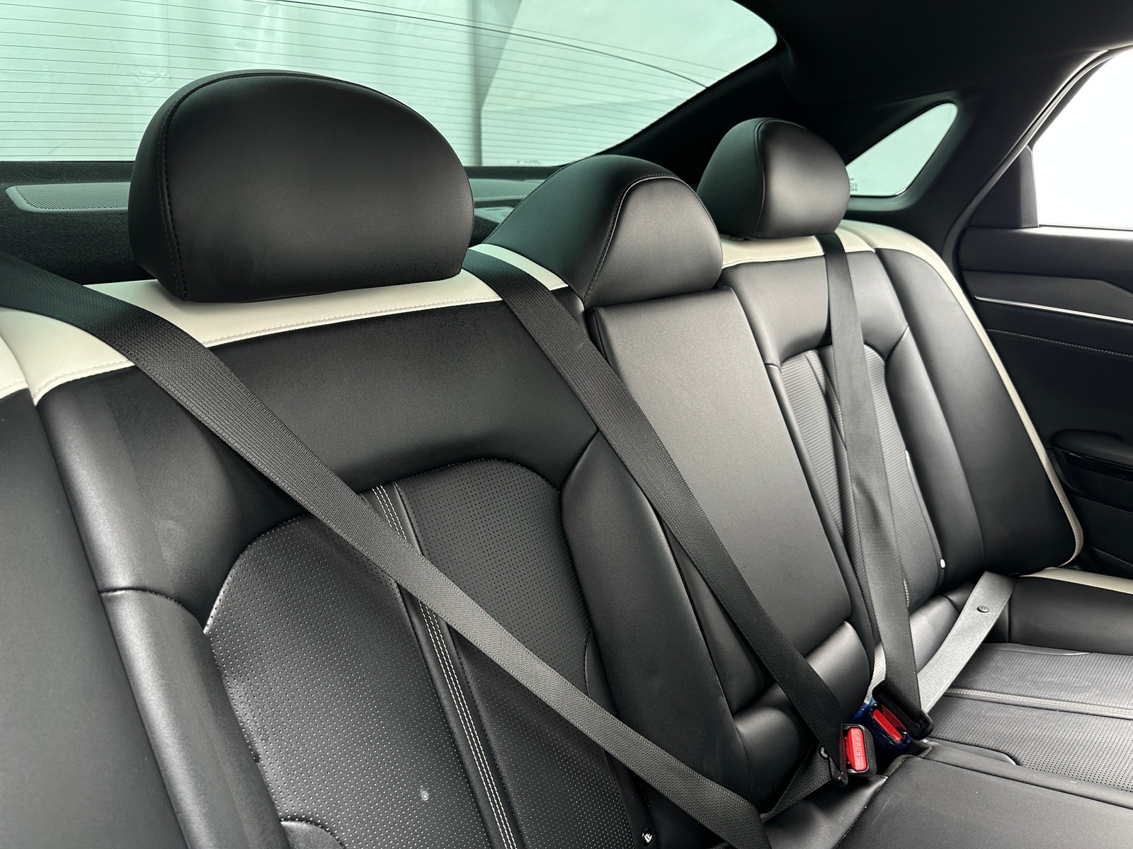 Thumbnail: 2025 Kia K5 - 5
