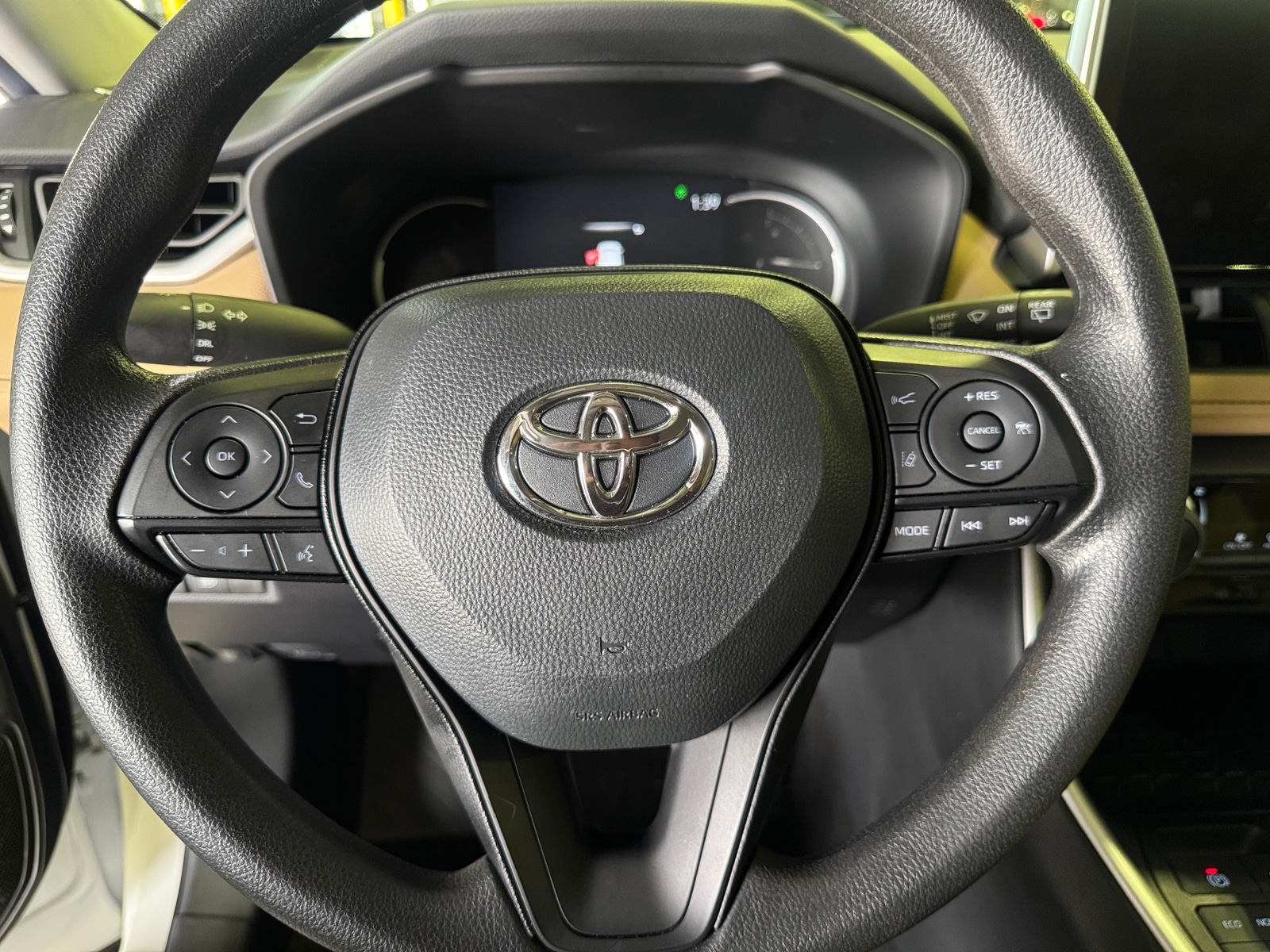 Thumbnail: 2025 Toyota RAV4 - 5