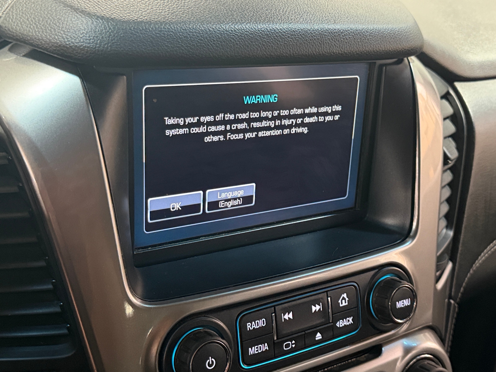 Thumbnail: 2019 Chevrolet Tahoe - 3