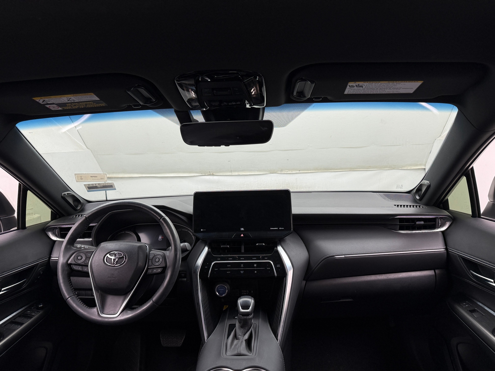Thumbnail: 2021 Toyota Venza - 3