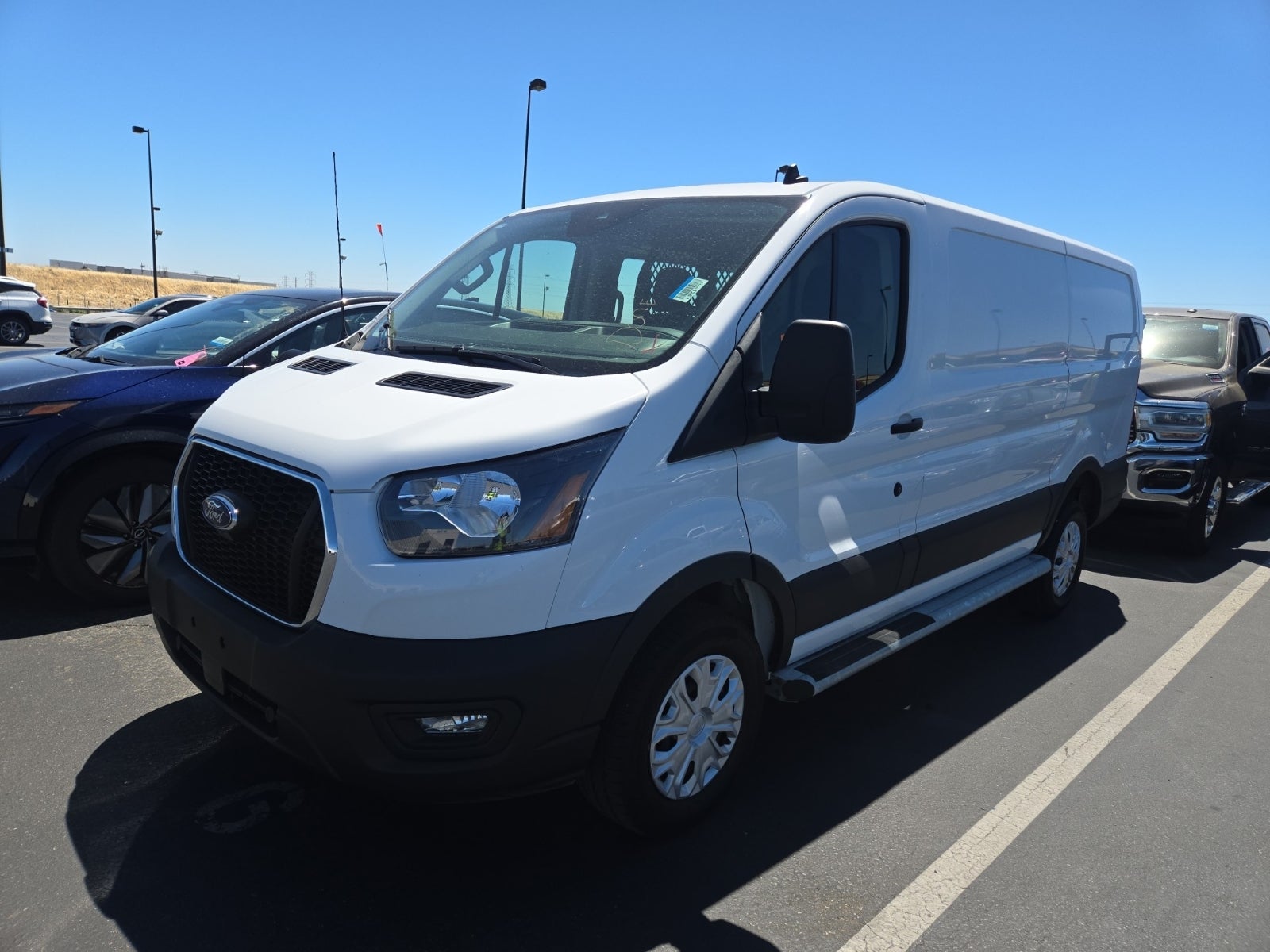 2025 Ford Transit-250 Cargo Van Low Roof