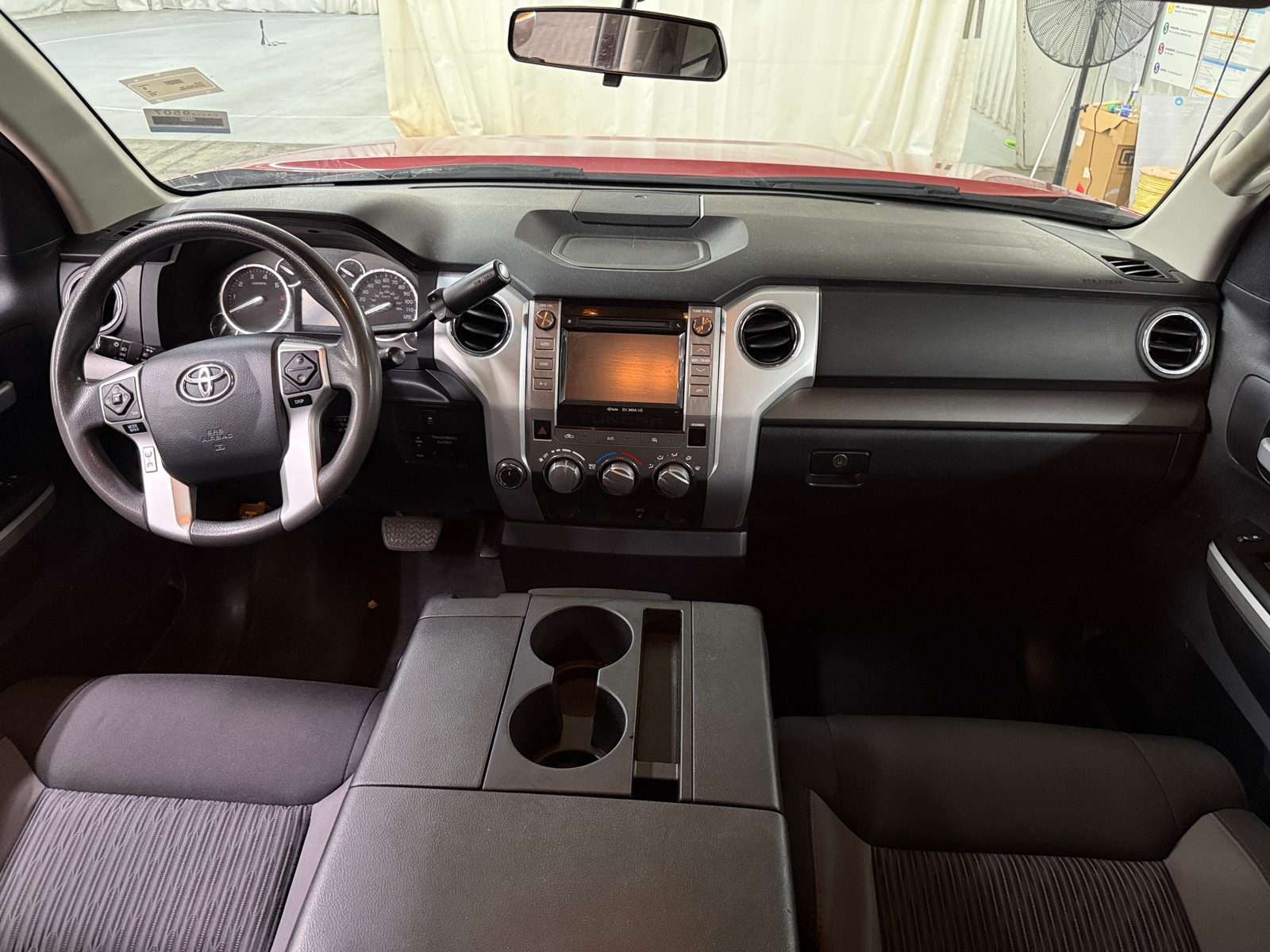 Thumbnail: 2016 Toyota Tundra - 3