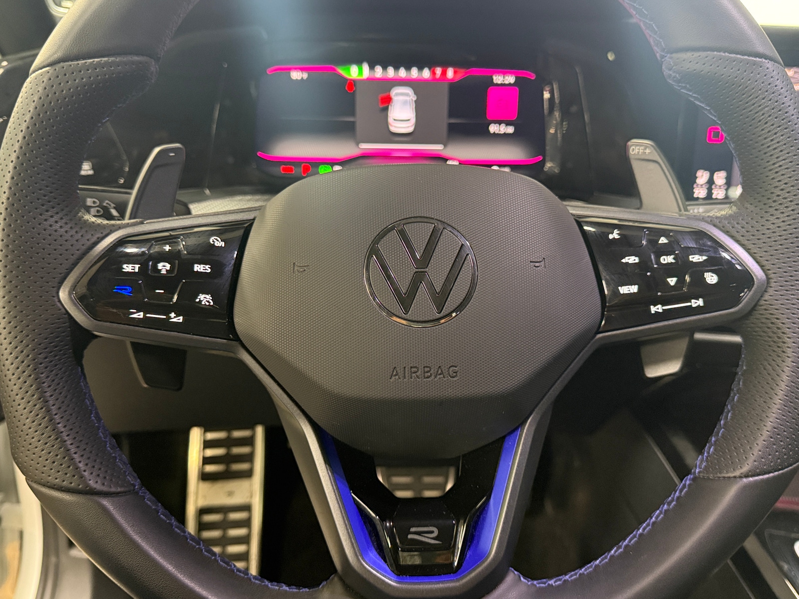 Thumbnail: 2024 Volkswagen Golf - 5