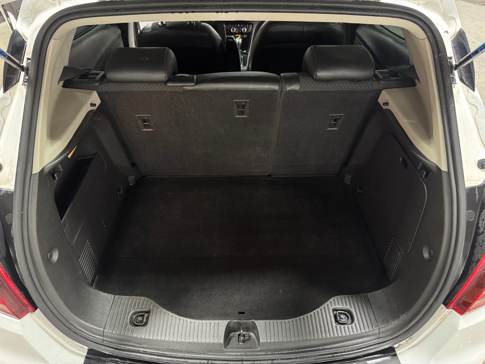 Thumbnail: 2019 Buick Encore - 6