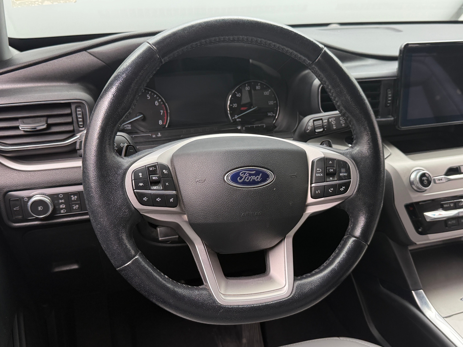 Thumbnail: 2021 Ford Explorer - 4