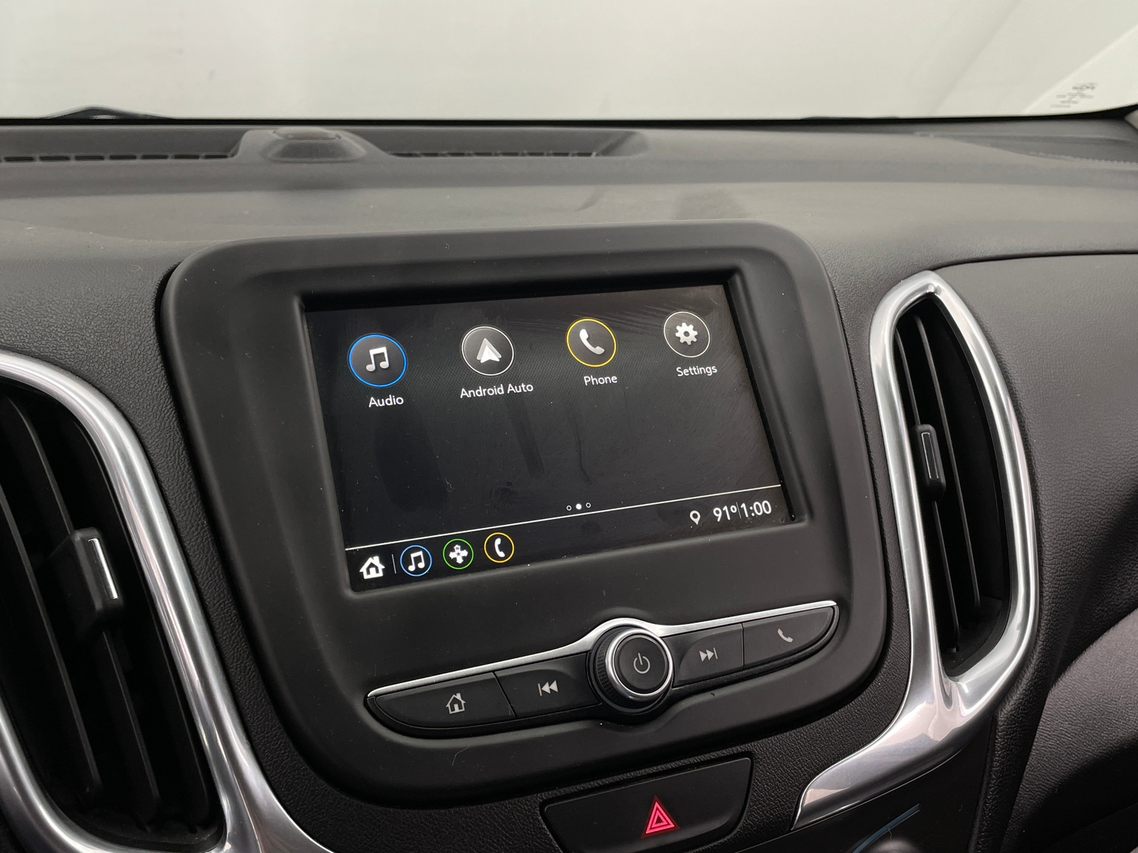 Thumbnail: 2019 Chevrolet Equinox - 4