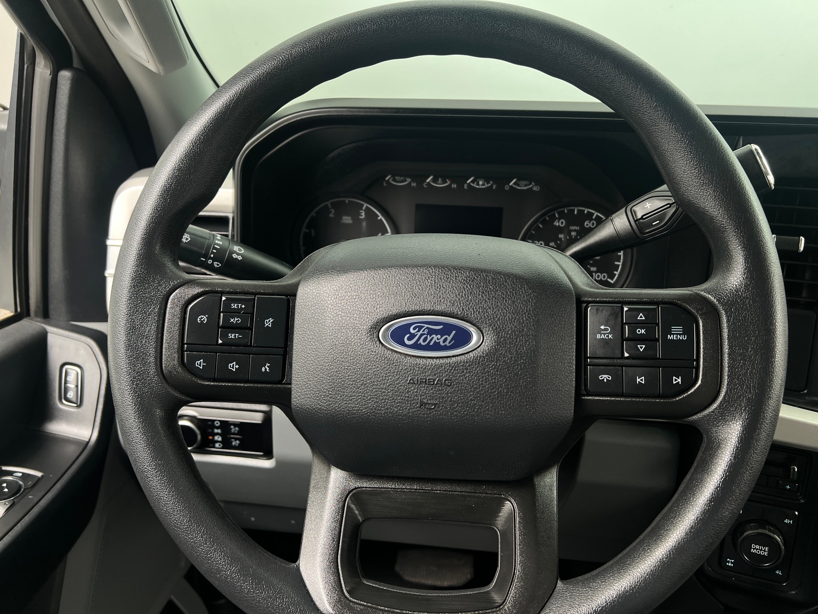 Thumbnail: 2025 Ford Econoline - 5
